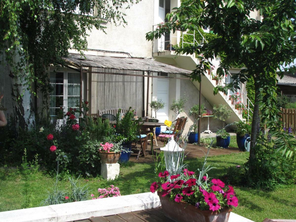 Bed and Breakfast Bleu Agapanthe Saumur Exteriér fotografie